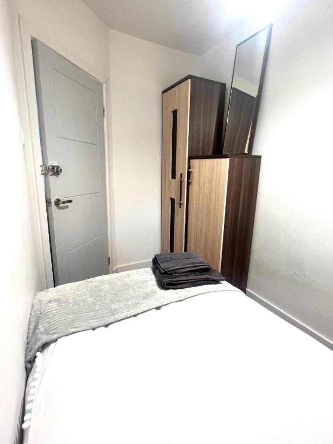 Lovely Single Room London Eksteriør bilde